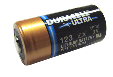 CR123 DURACELL LITHIUM BATTERIES (50/BOX)